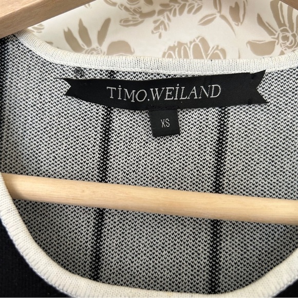 Timo Weiland Black & White Striped Crop Top XS | Reversible Look | Minimalist - Picture 3 of 5